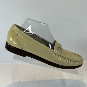 SAS Metro Slip On Loafer Women's Sz 10N Tripad Comfort Ivory Bone Orthotic Shoes